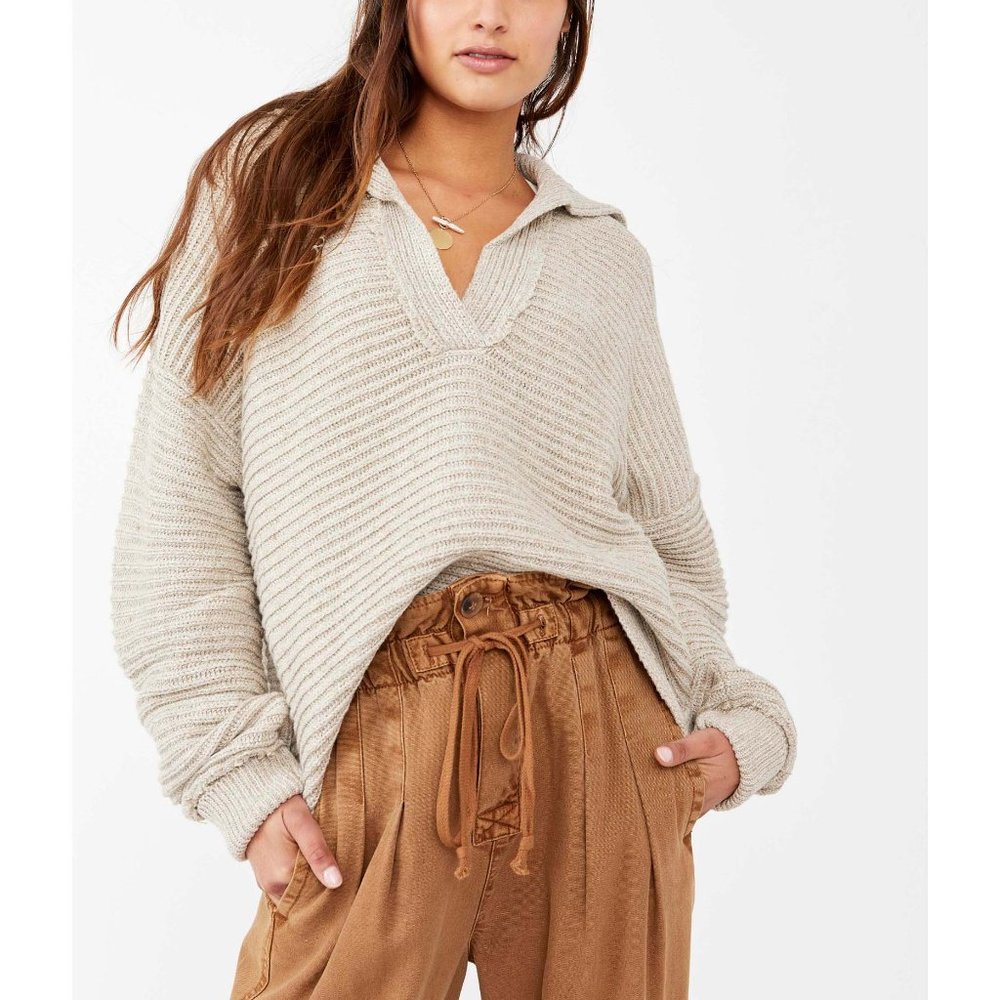 NWT Free People Marlie Pullover / Pebble